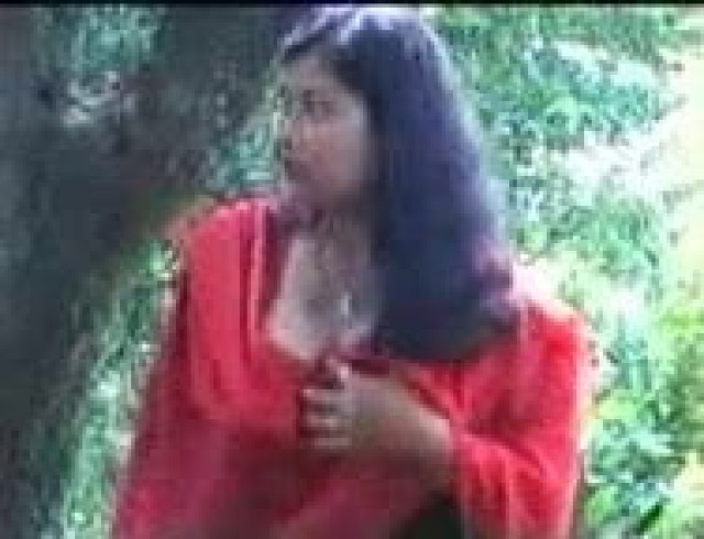 Kacy Girlfriend Boob Show Housewife Big Tits Bengali