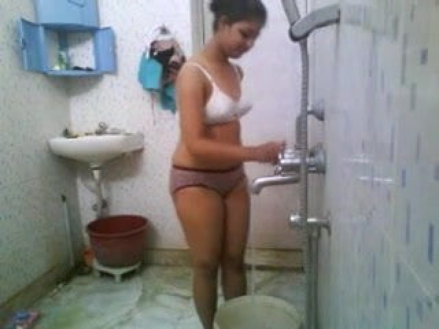 Lorri Hot Web Cams Indianbabe Babe Shower Indian Babes Hostel
