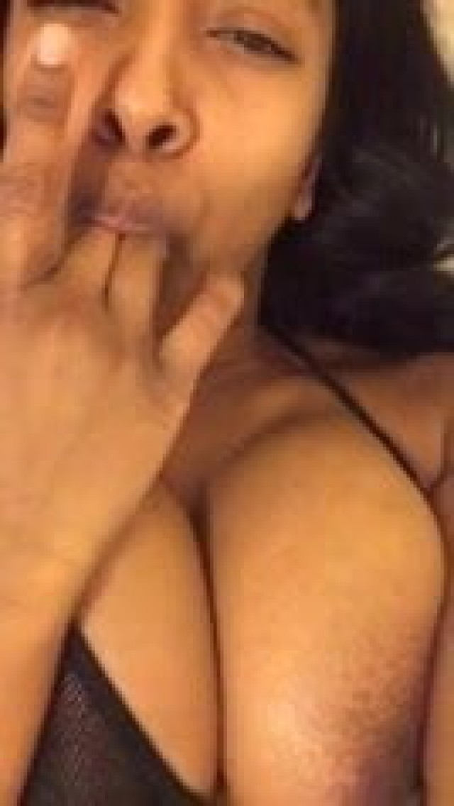 Fatima Porn Big Tit Masturbation Nipples Xxx Models