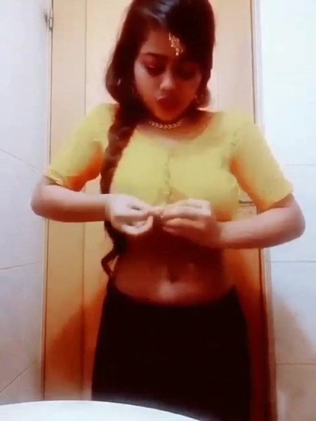 Shari Stripped Indian Sexy Girl Porn Indian Strip Xxx