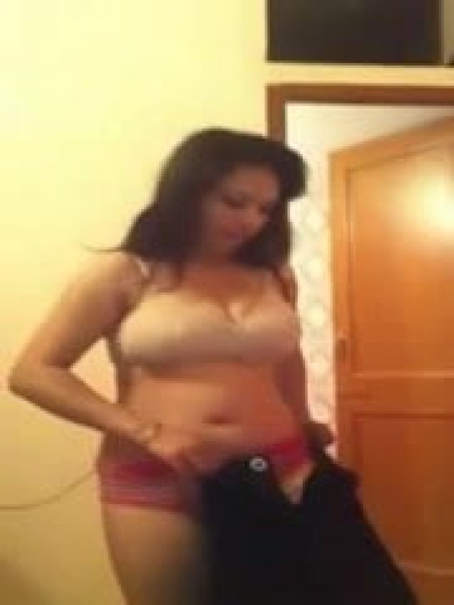 Anjelica Indian Beautiful Tits Tits Titsbeautiful Amateur Aunty Xxx