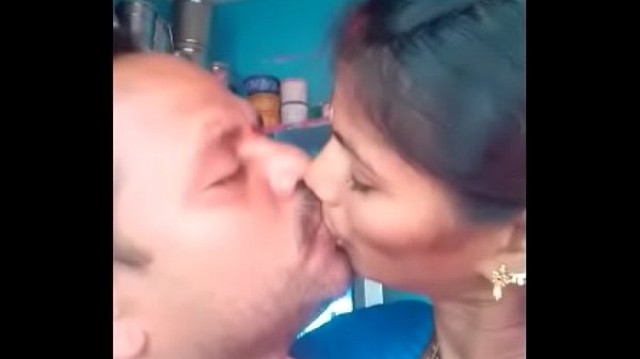 Lorene Sex Kissing Hot Xxx Porn Indian Straight Desi Amateur