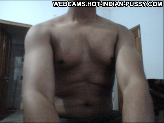 Male26ind Medium Cock Coed Muscular Sri Lankan Black Eyes