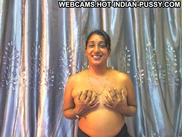 Indianxtc Milf Very Horny Straight In Free Chat Curvy Slut