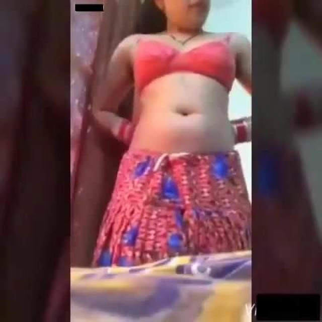 Queenie Porn Big Ass Indian Aunty Pornstar Ebony Show Boobs